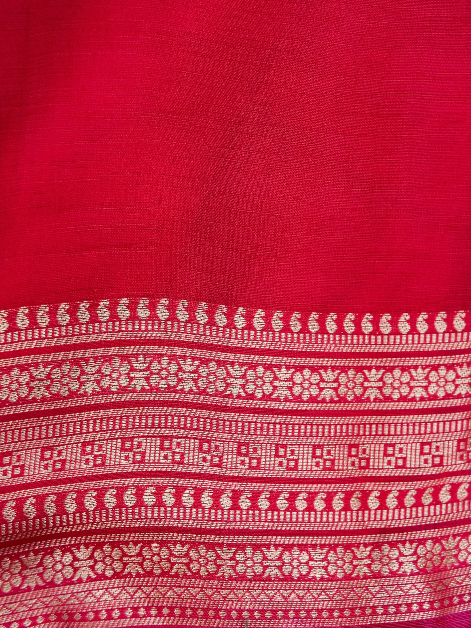 Bottle Green Banarasi Linen Saree - Image 6