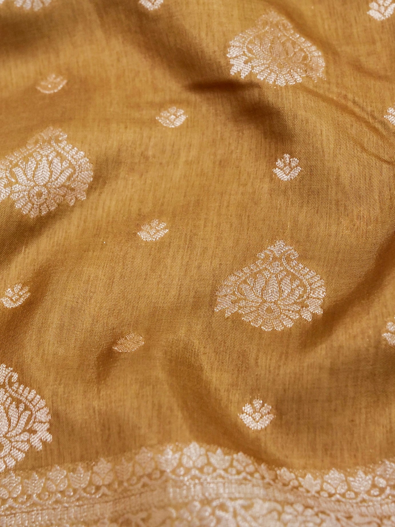Golden Brown Banarasi Dola Silk Saree - Image 5