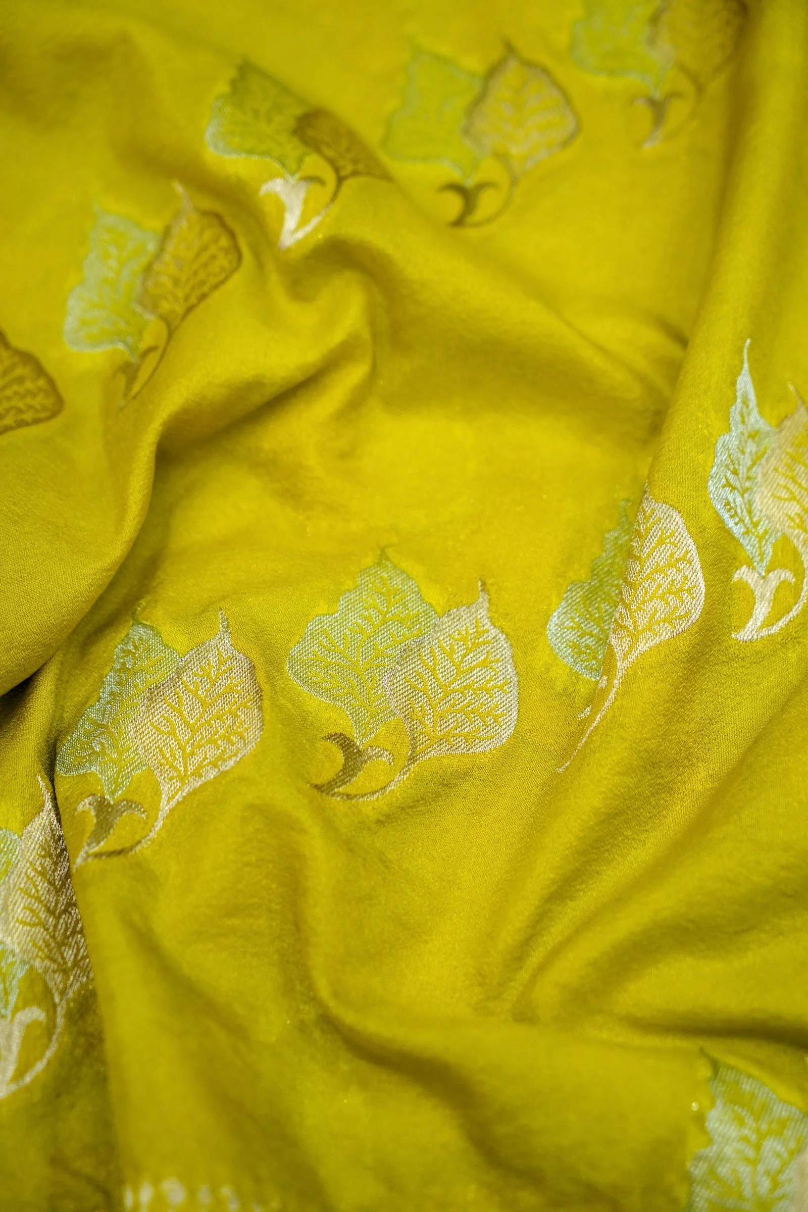 Lime Yellow Banarasi Georgette Saree - Image 5