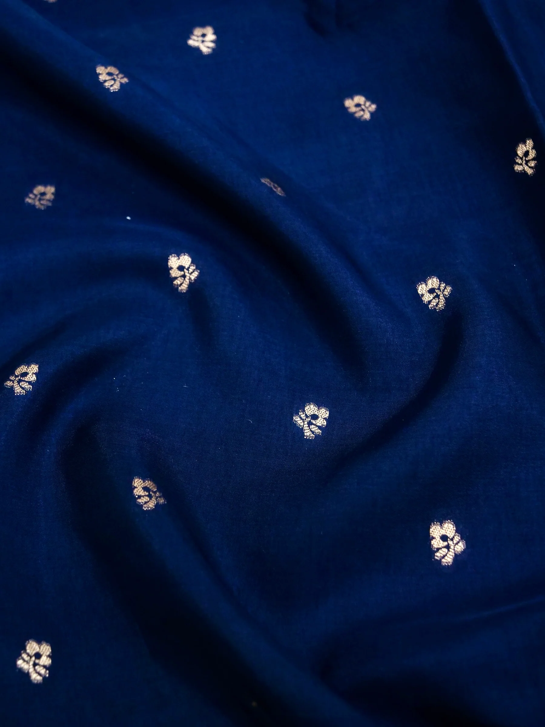 Navy Blue Banarasi Dola Silk Saree - Image 4