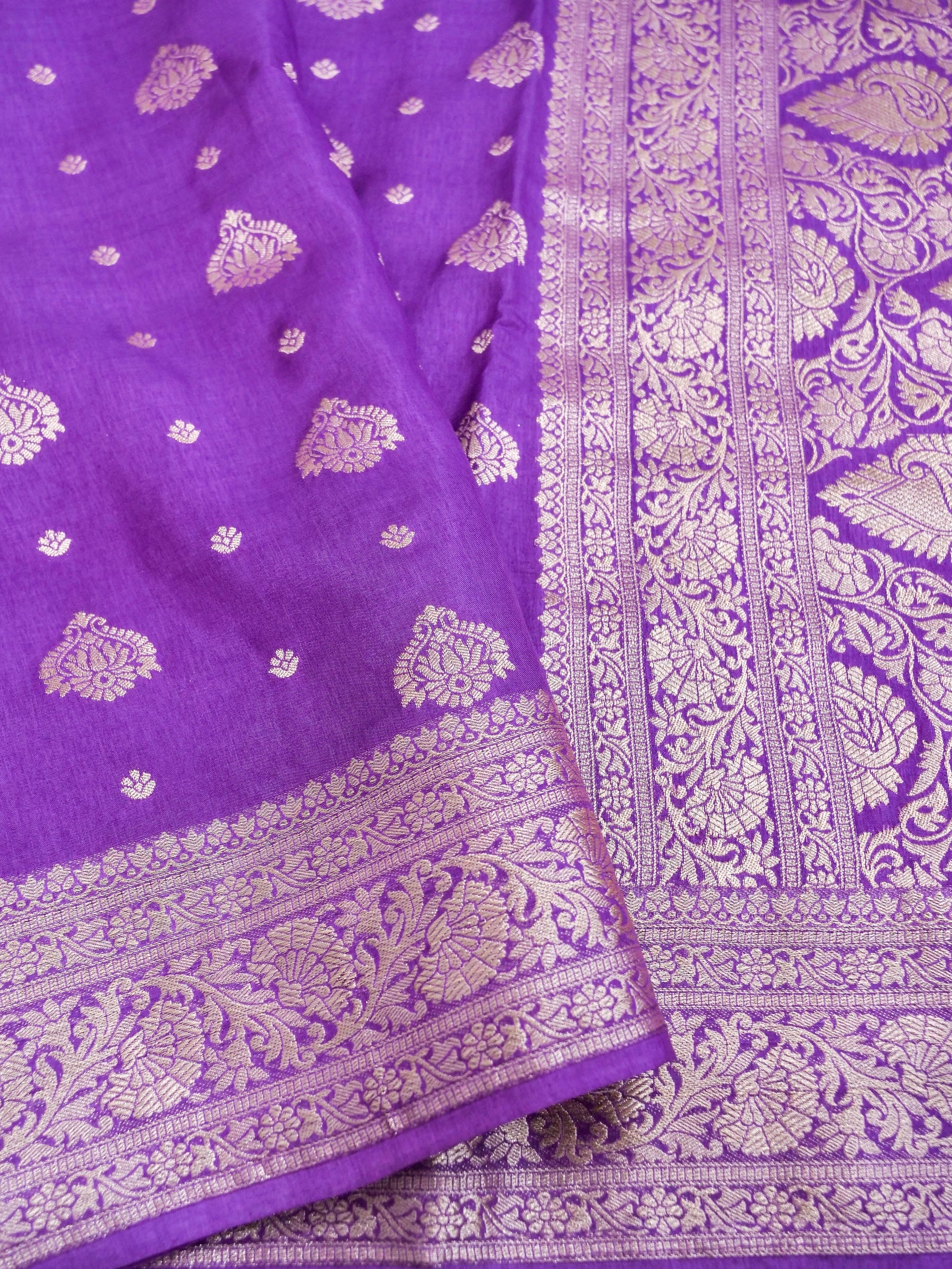 Purple Banarasi Dola Silk Saree - Image 3