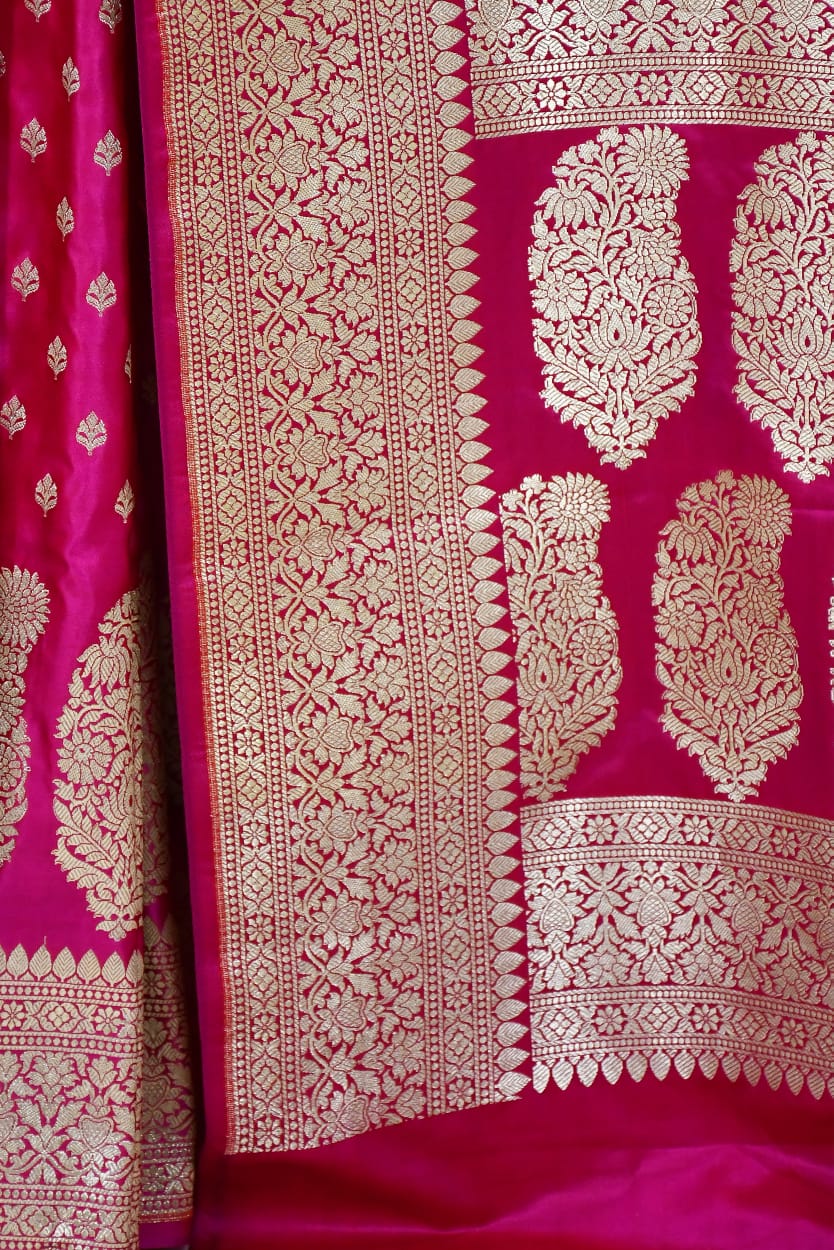 Rani Pink Banarasi Silk Saree with Zari - Image 4