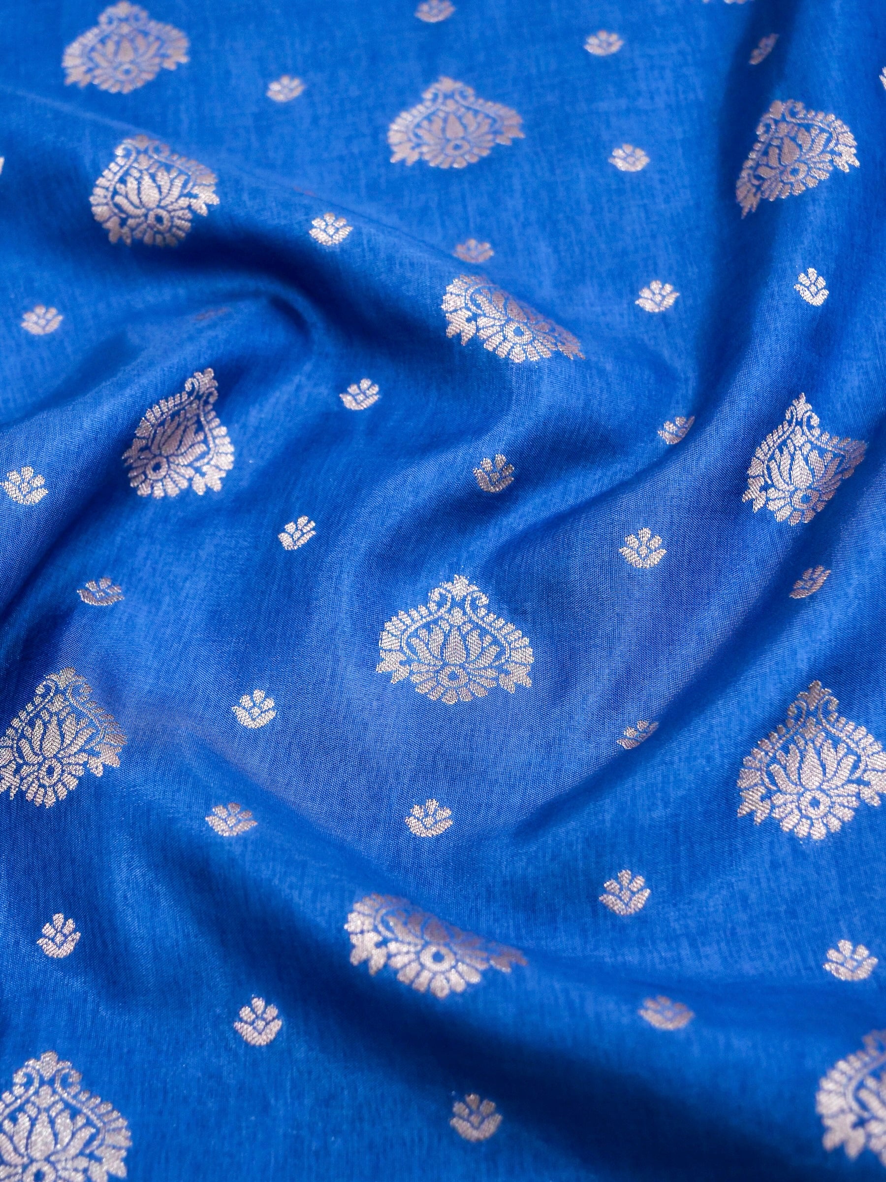 Royal Blue Banarasi Dola Silk Saree - Image 4
