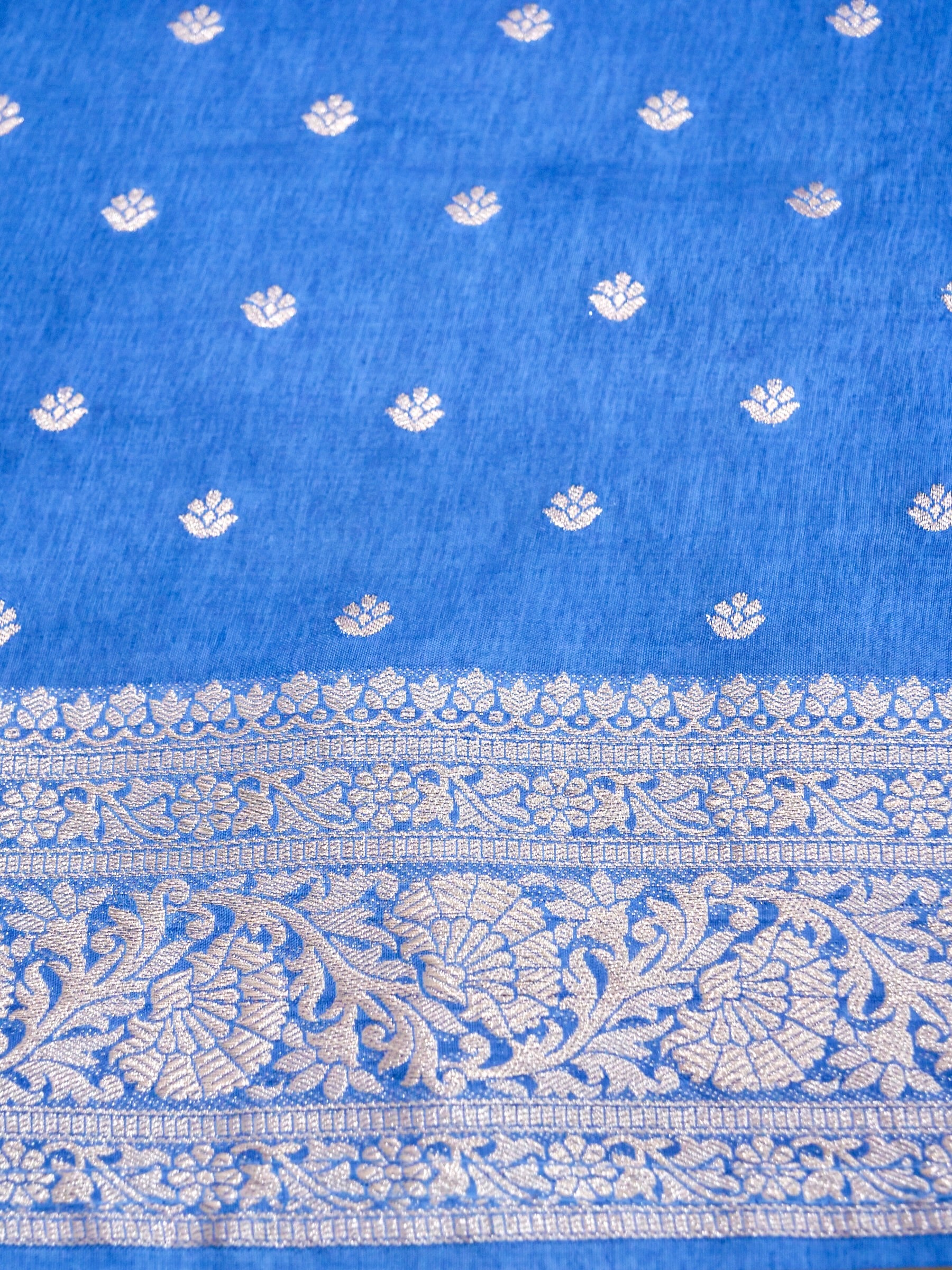Royal Blue Banarasi Dola Silk Saree - Image 6