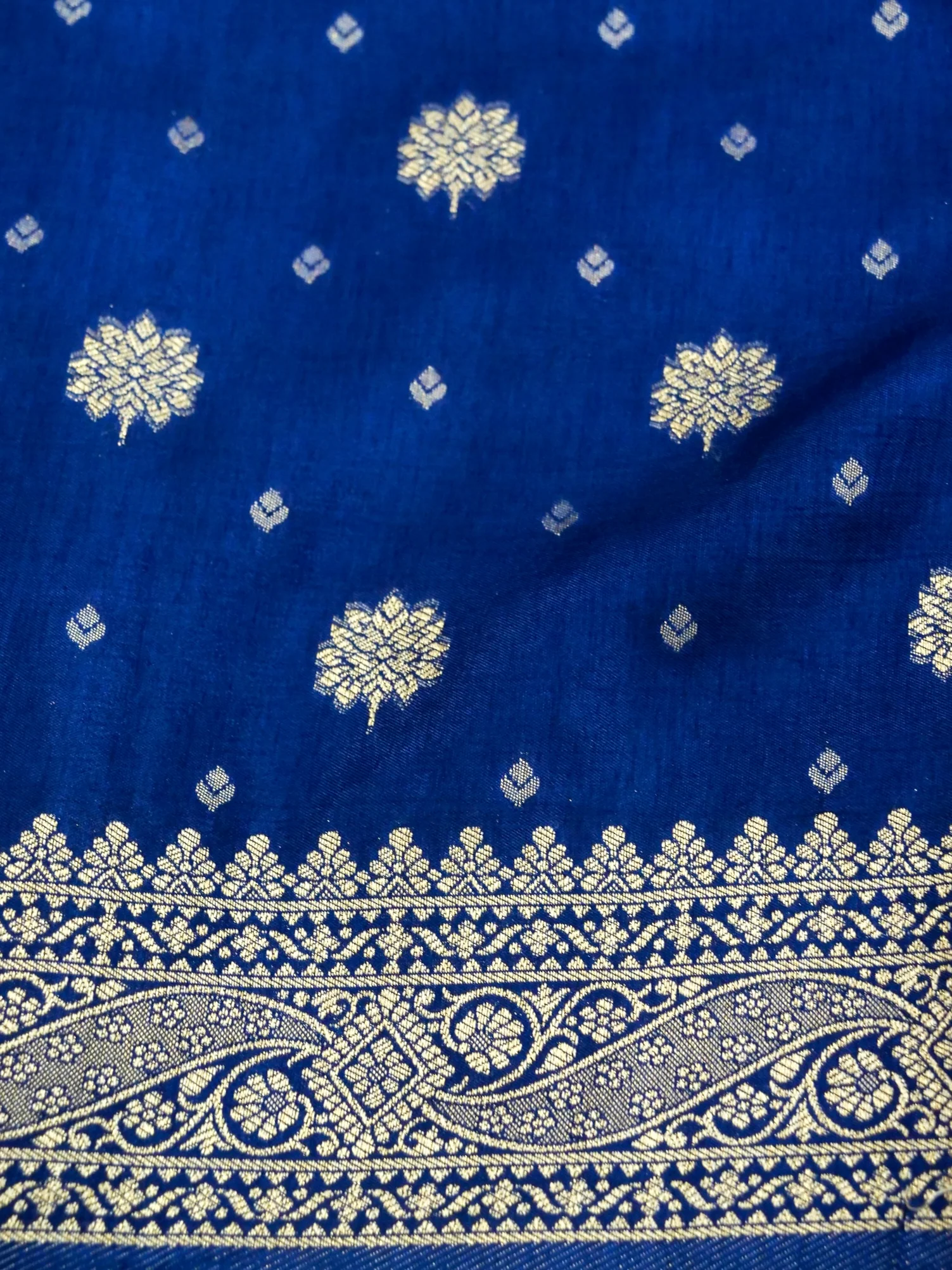 Royal Blue Banarasi Dola Silk Saree - Image 6