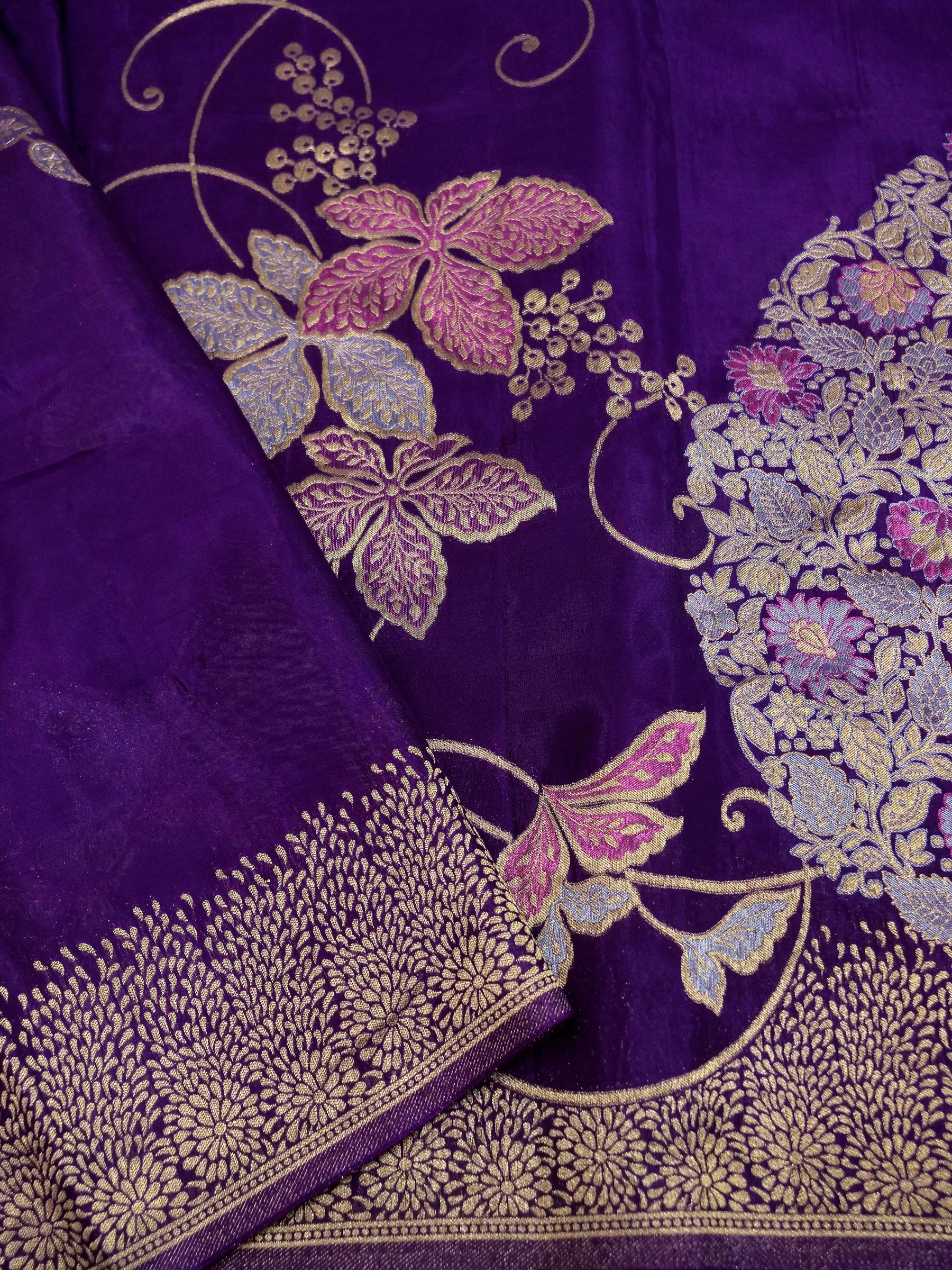 Royal Purple Banarasi Silk Saree - Image 3