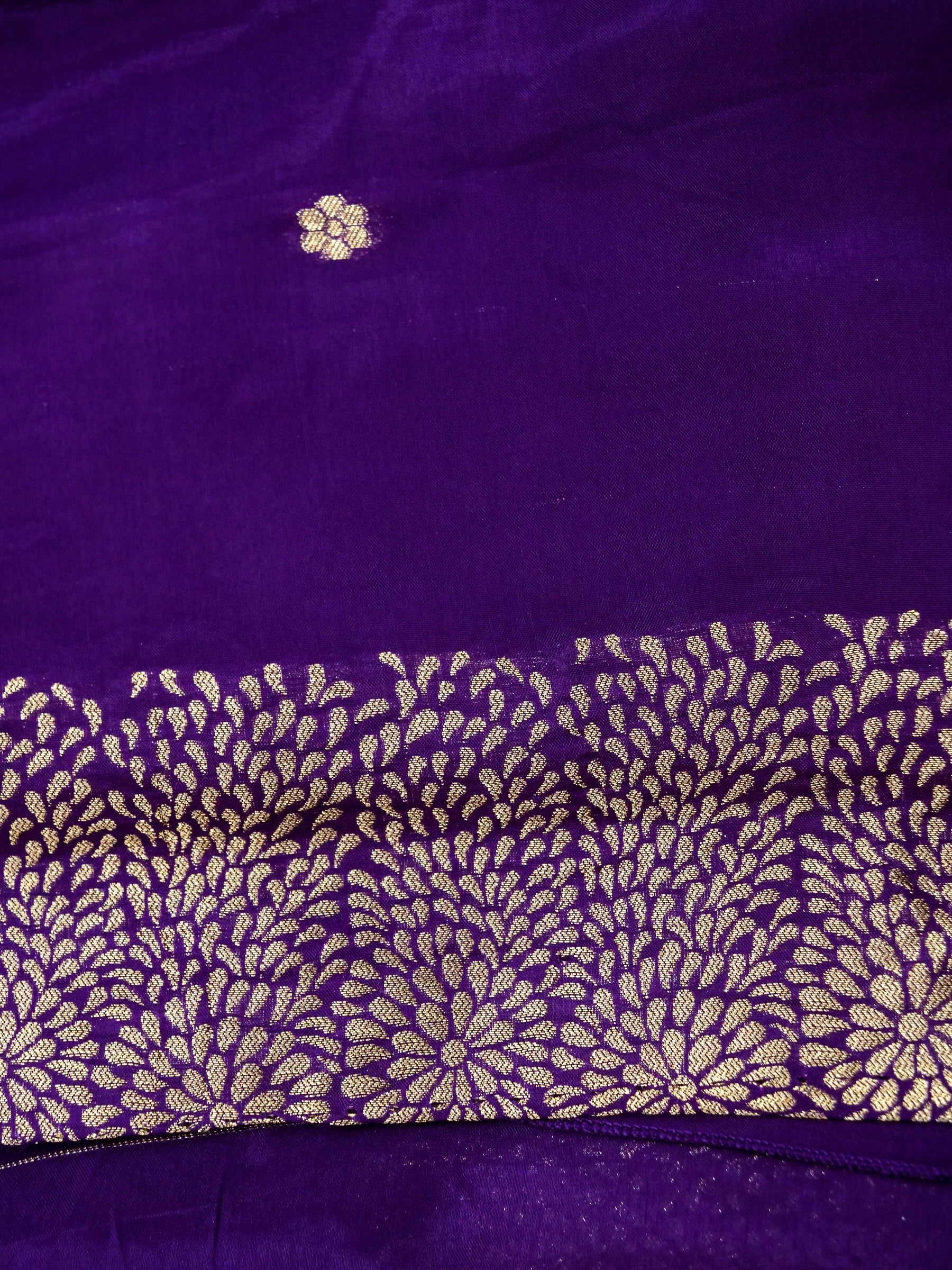 Royal Purple Banarasi Silk Saree - Image 7